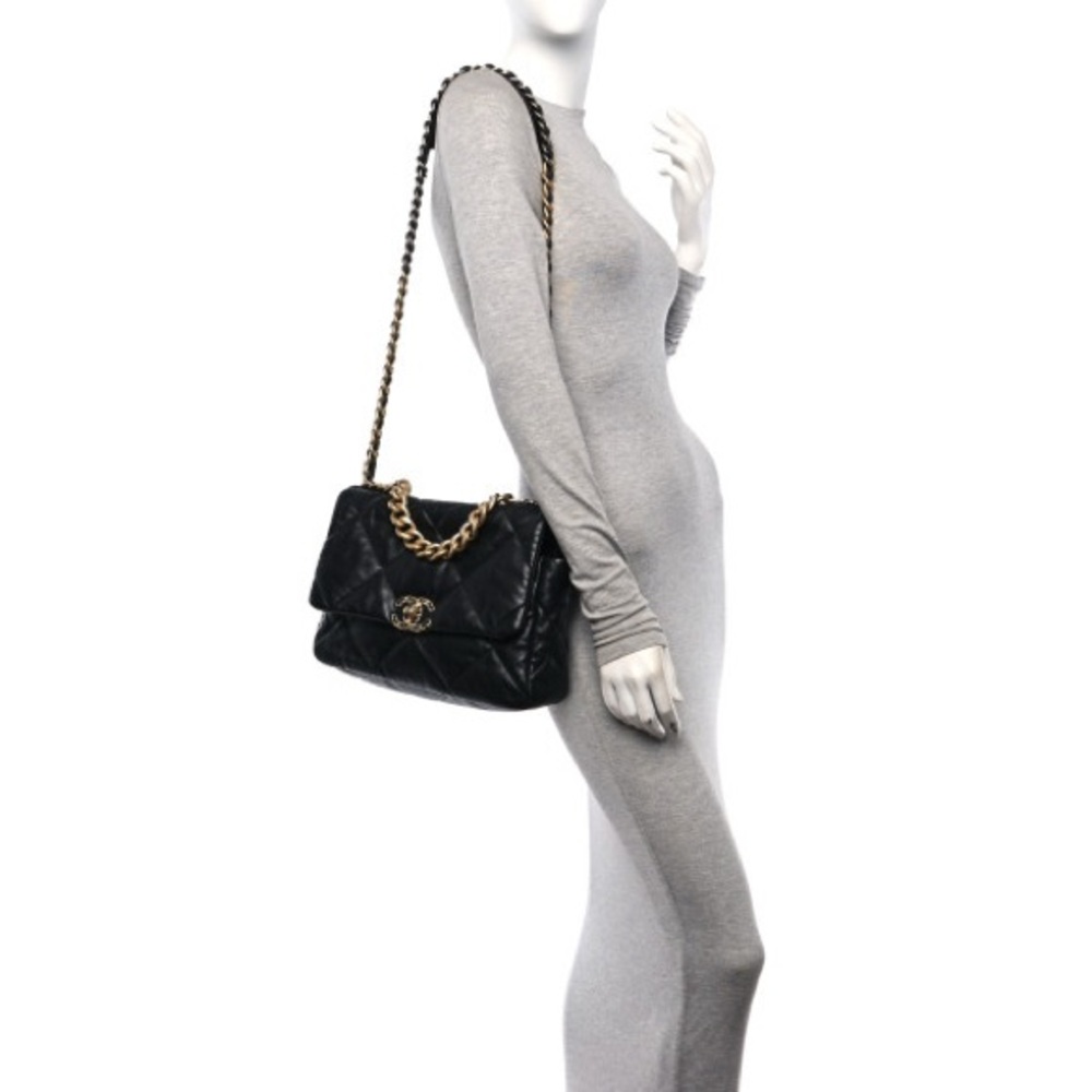 Chanel Lambskin Quilted Large Chanel 19 Flap Black (*Used good condition*) - Picture 6 of 6